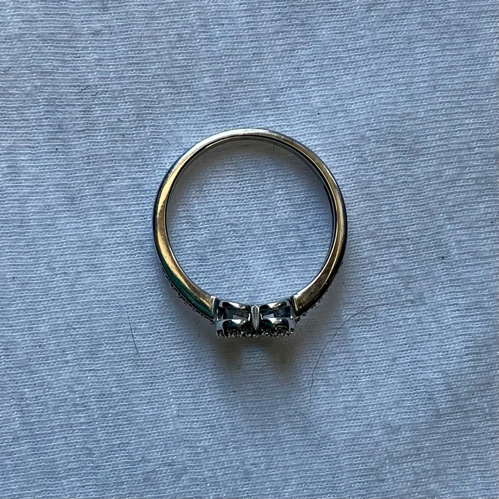 10K Gold and Sapphire Ring - Picture 5 of 6